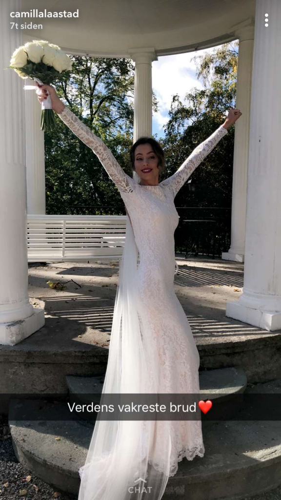 Long Sleeves Lace Wedding Dress - 0157 \ Anna Skoblikova