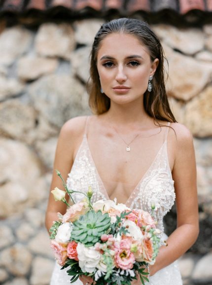 Прозрачное свадебное платье с открытой спиной - Gentle Angel Anna Skoblikova: Фото 2