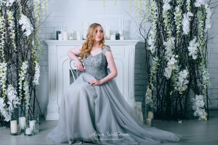 Вечернее и Свадебное платье серого цвета by Anna Skoblikova